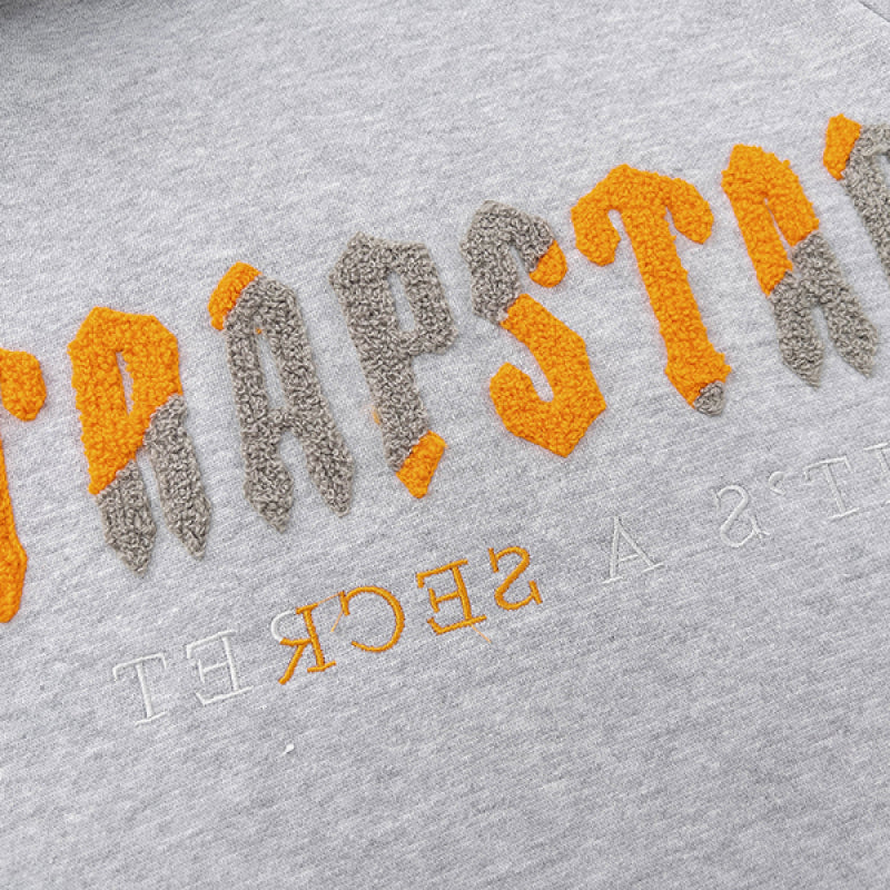 Conjunto Trapstar Chenille Decoded Tracksuit “Grey Orange” - Urbanize Streetwear