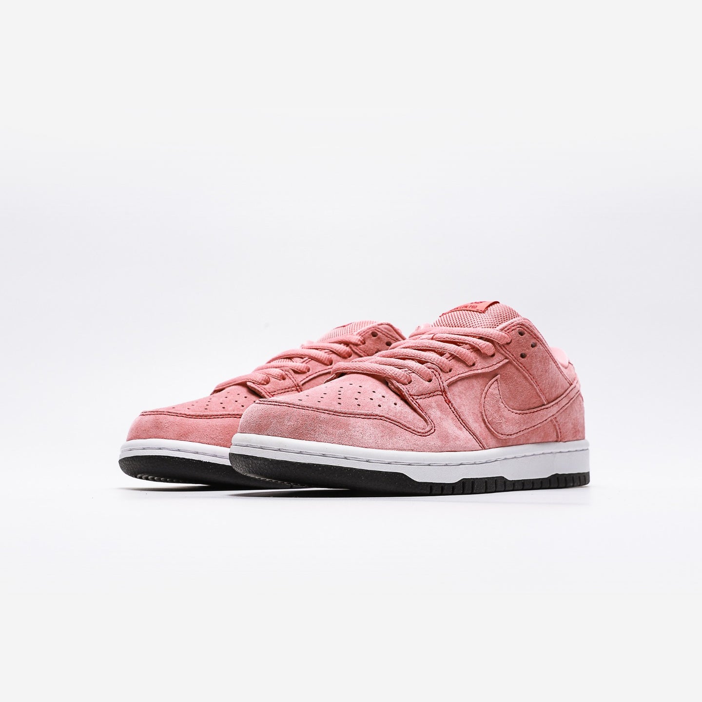 Nike SB Dunk Low Pink Pig - Urbanize Streetwear