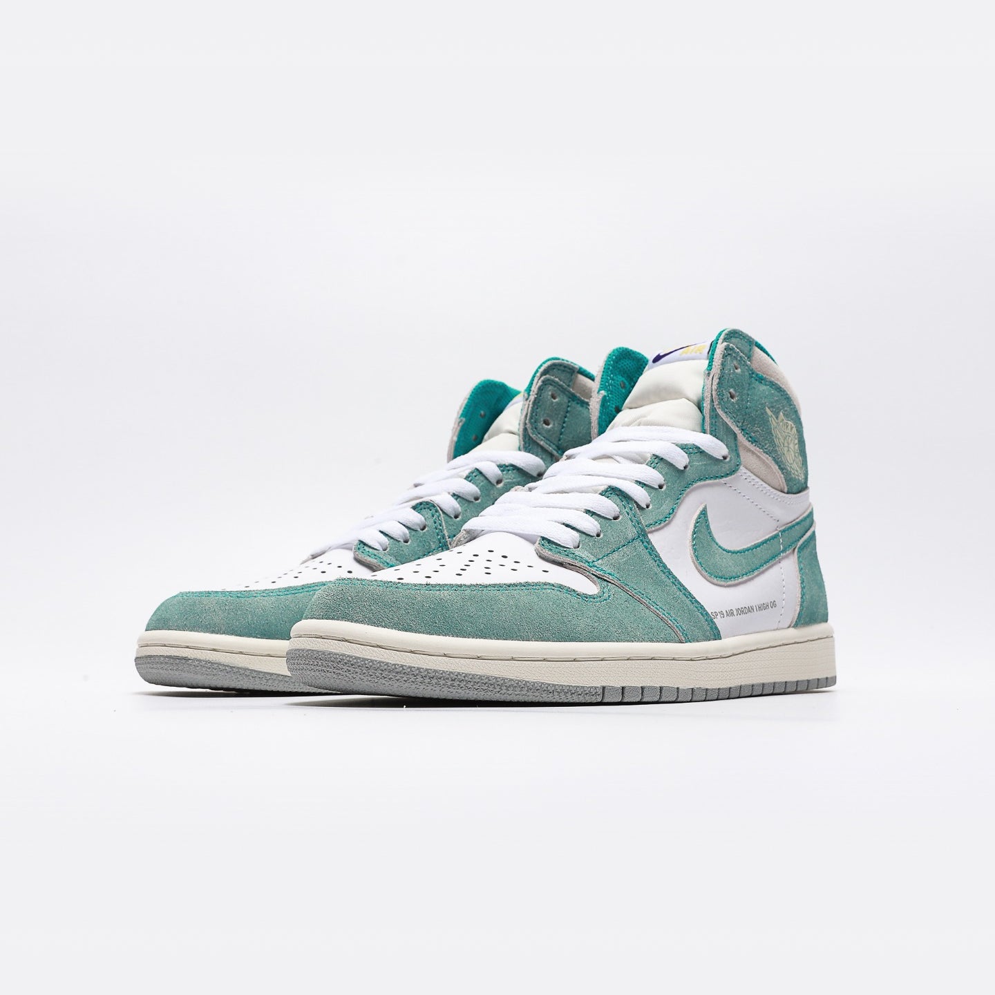 Air Jordan 1 Retro High Turbo Green - Urbanize Streetwear