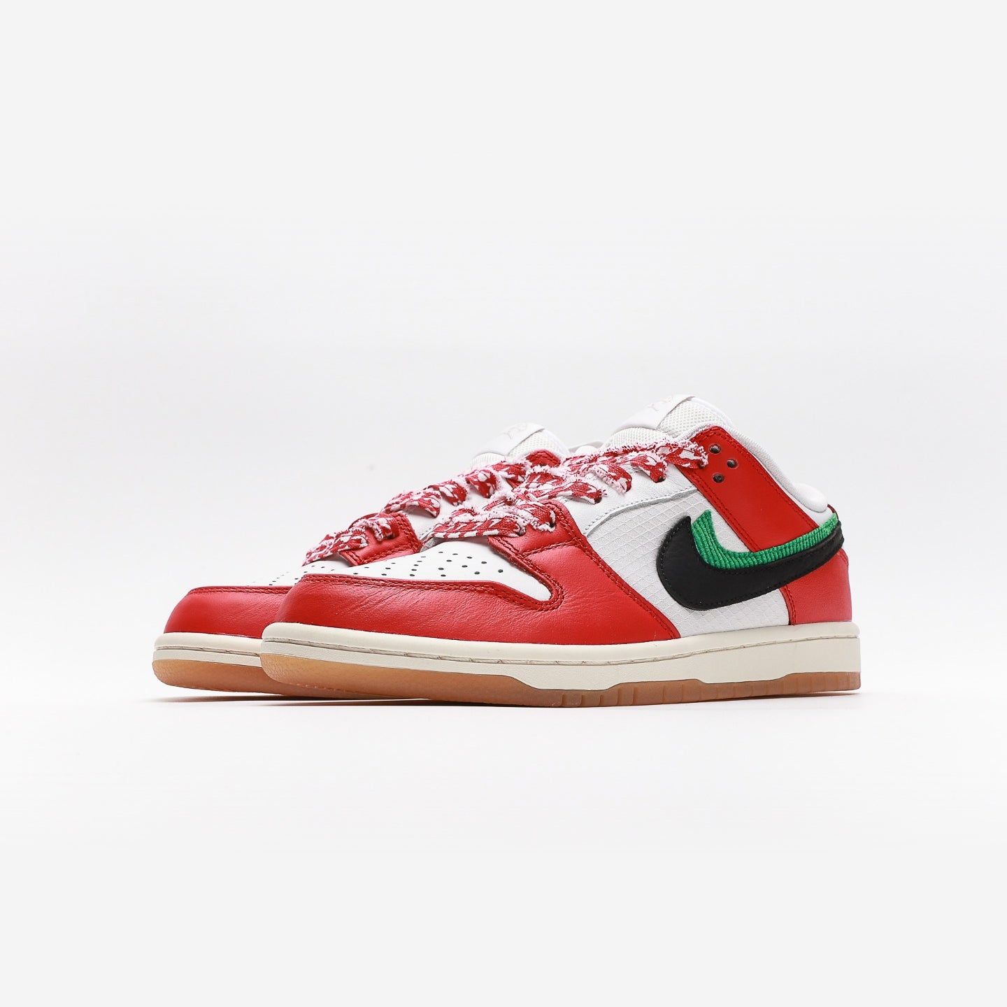 Nike SB Dunk Low Frame Habibi - Urbanize Streetwear