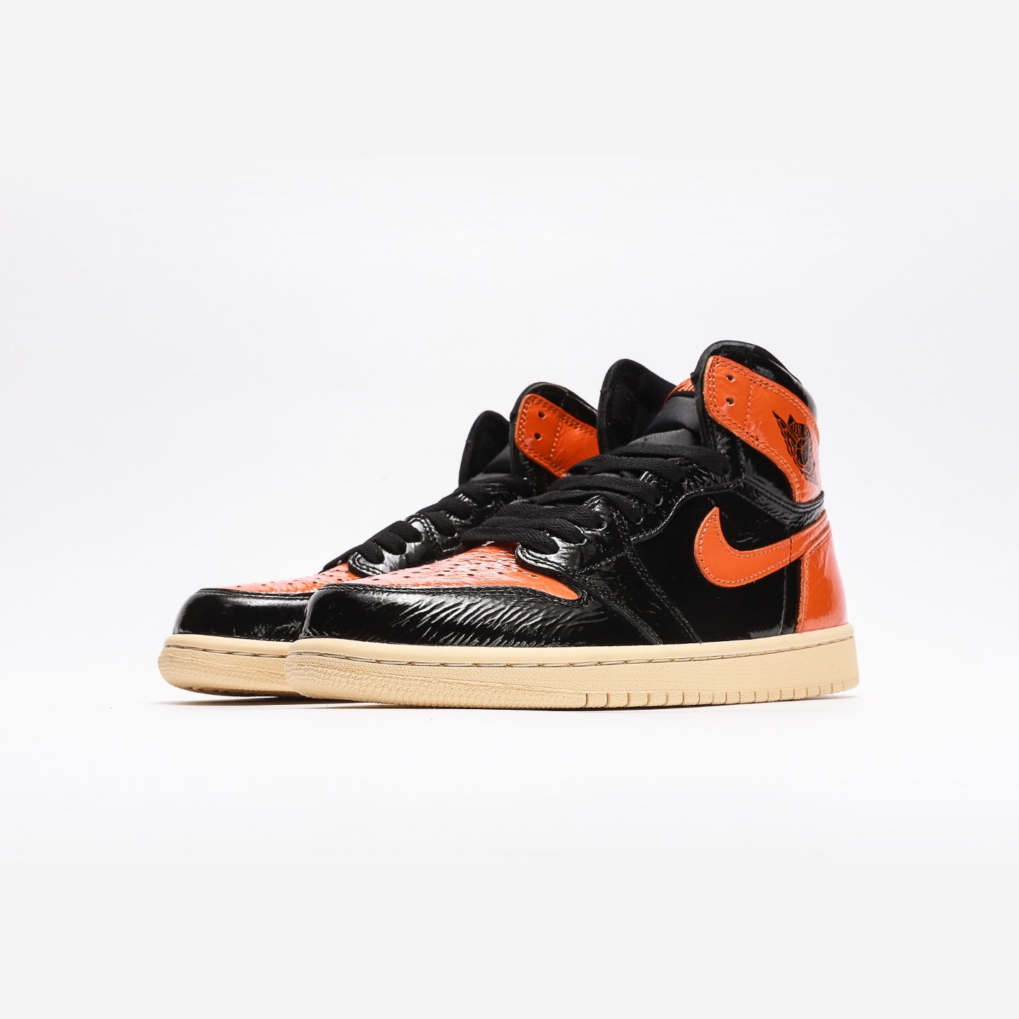 Air Jordan 1 Retro High Shattered Backboard 3.0 - Urbanize Streetwear