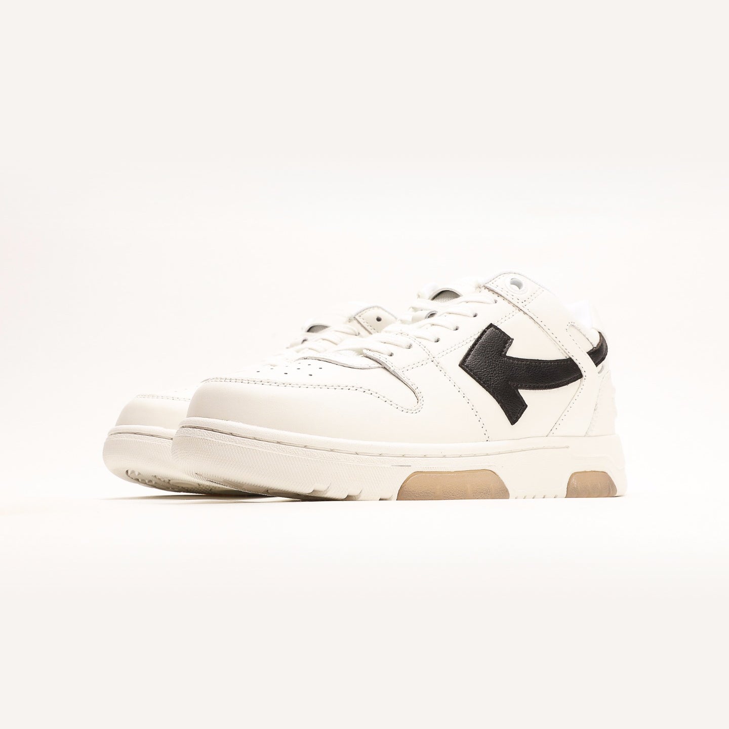 OFF-WHITE "OOO" Low Tops White Black (W) - Urbanize Streetwear