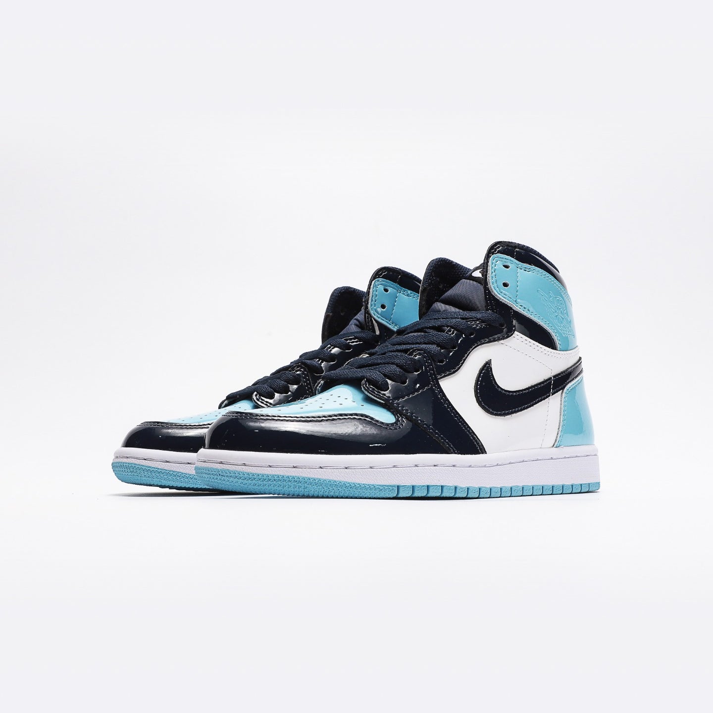 Air Jordan 1 Retro High UNC Patent (W) - Urbanize Streetwear