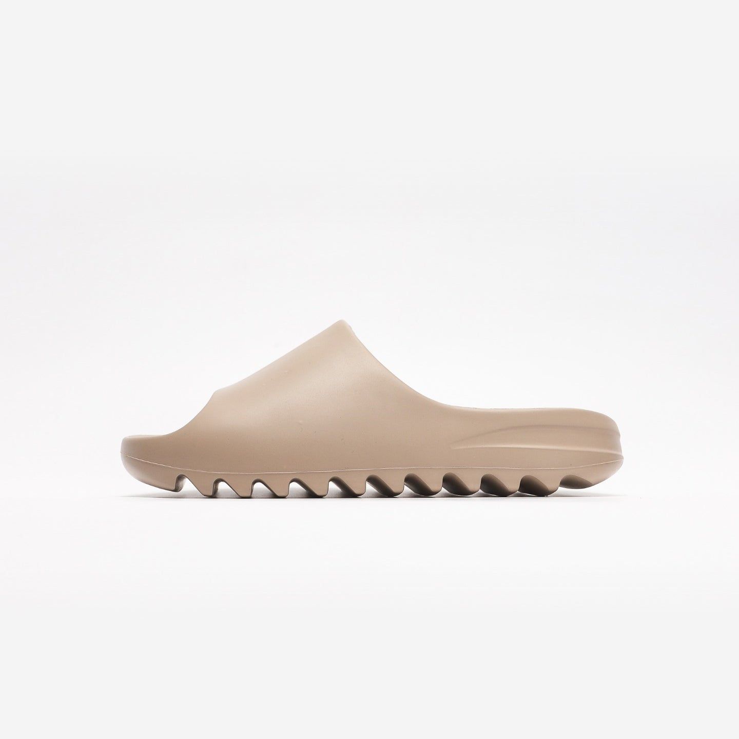 Yeezy Slide Pure - Urbanize Streetwear