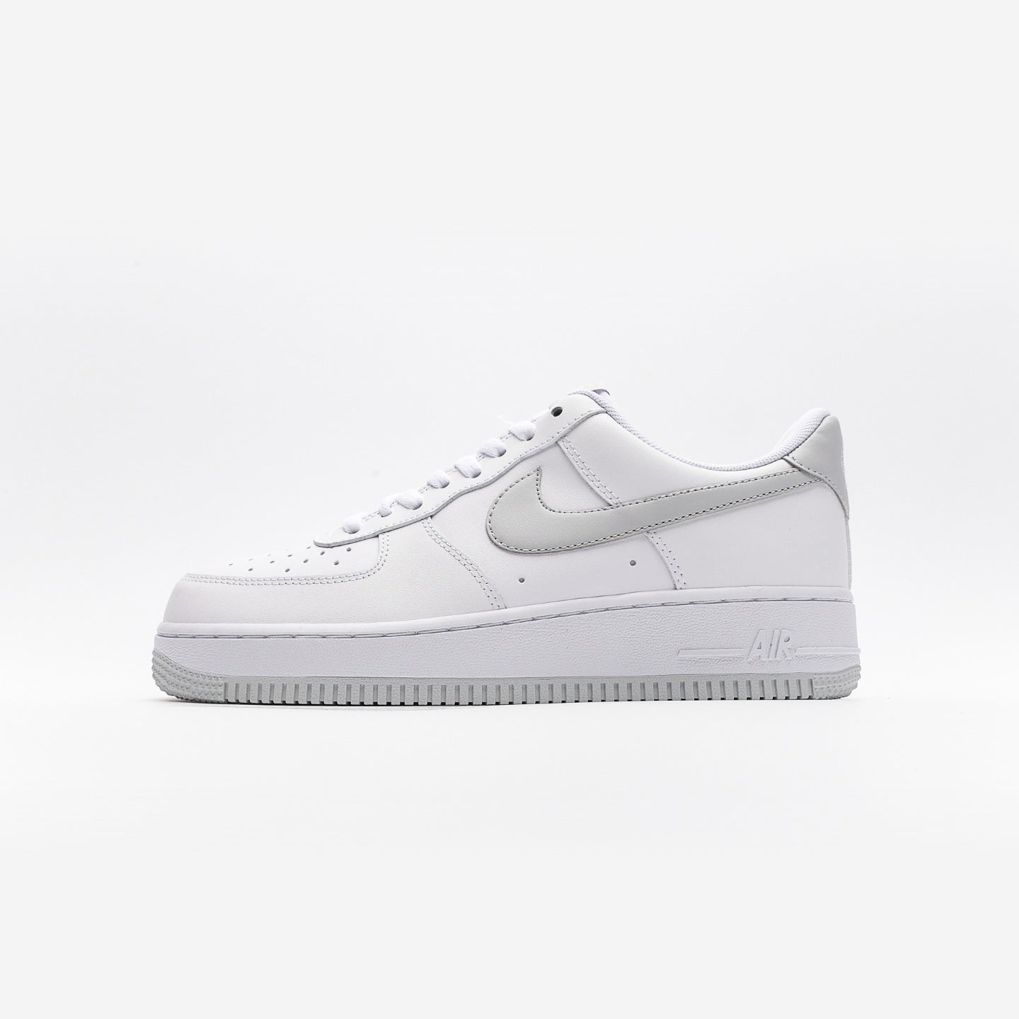 Nike Air Force 1 Low '07 Pure Platinum - Urbanize Streetwear