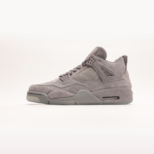 Air Jordan 4 Retro Kaws - Urbanize Streetwear