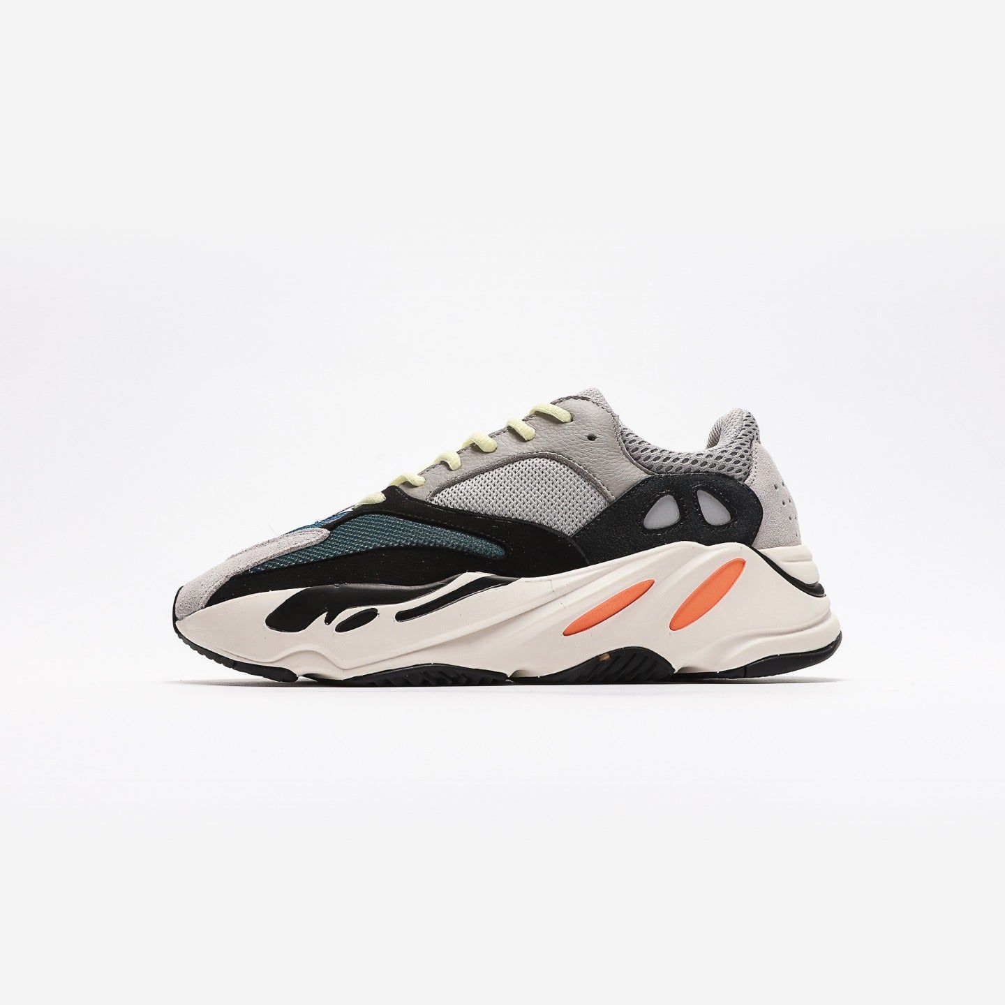 Yeezy Boost 700 Wave Runner - Urbanize Streetwear