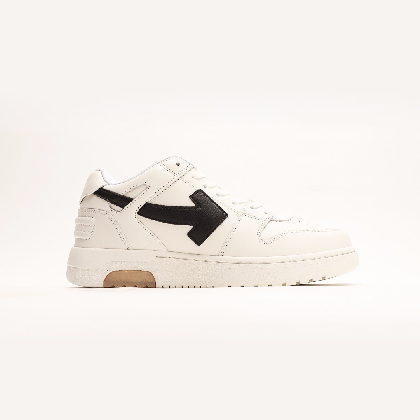 OFF-WHITE "OOO" Low Tops White Black (W) - Urbanize Streetwear