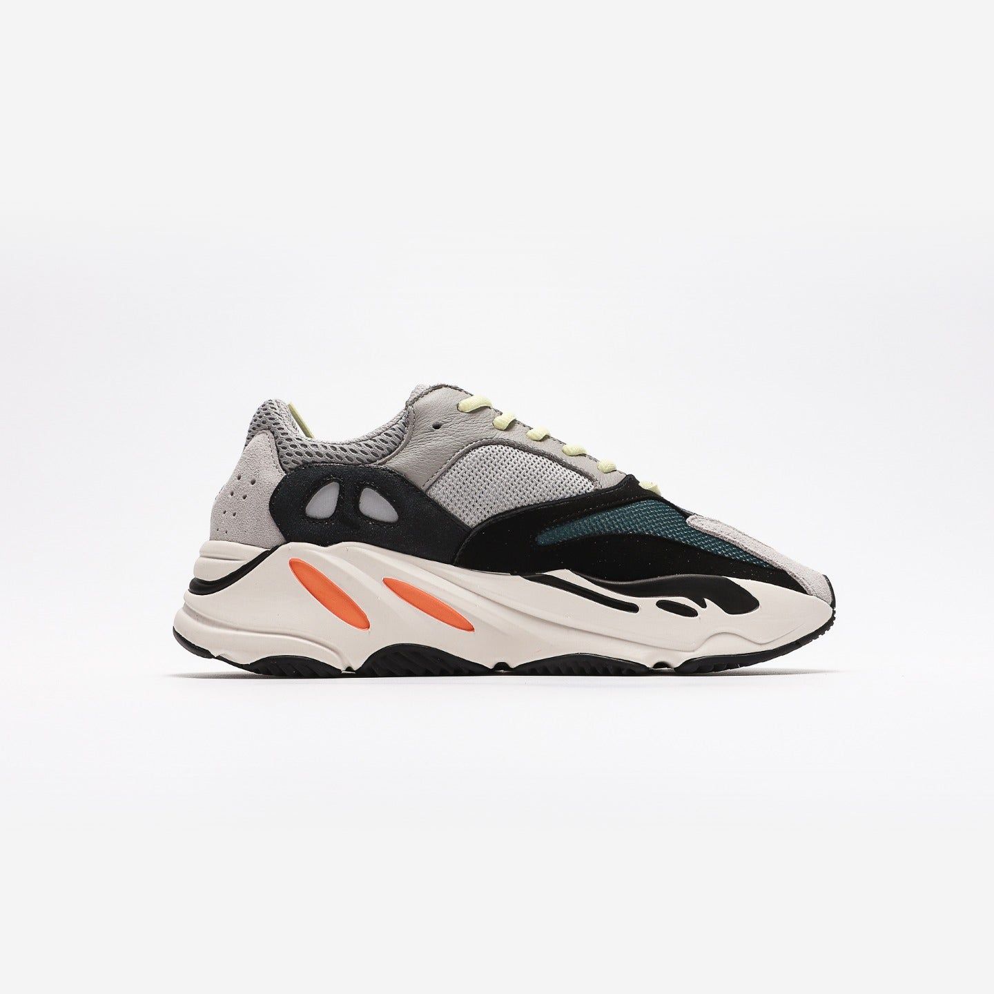 Yeezy Boost 700 Wave Runner - Urbanize Streetwear