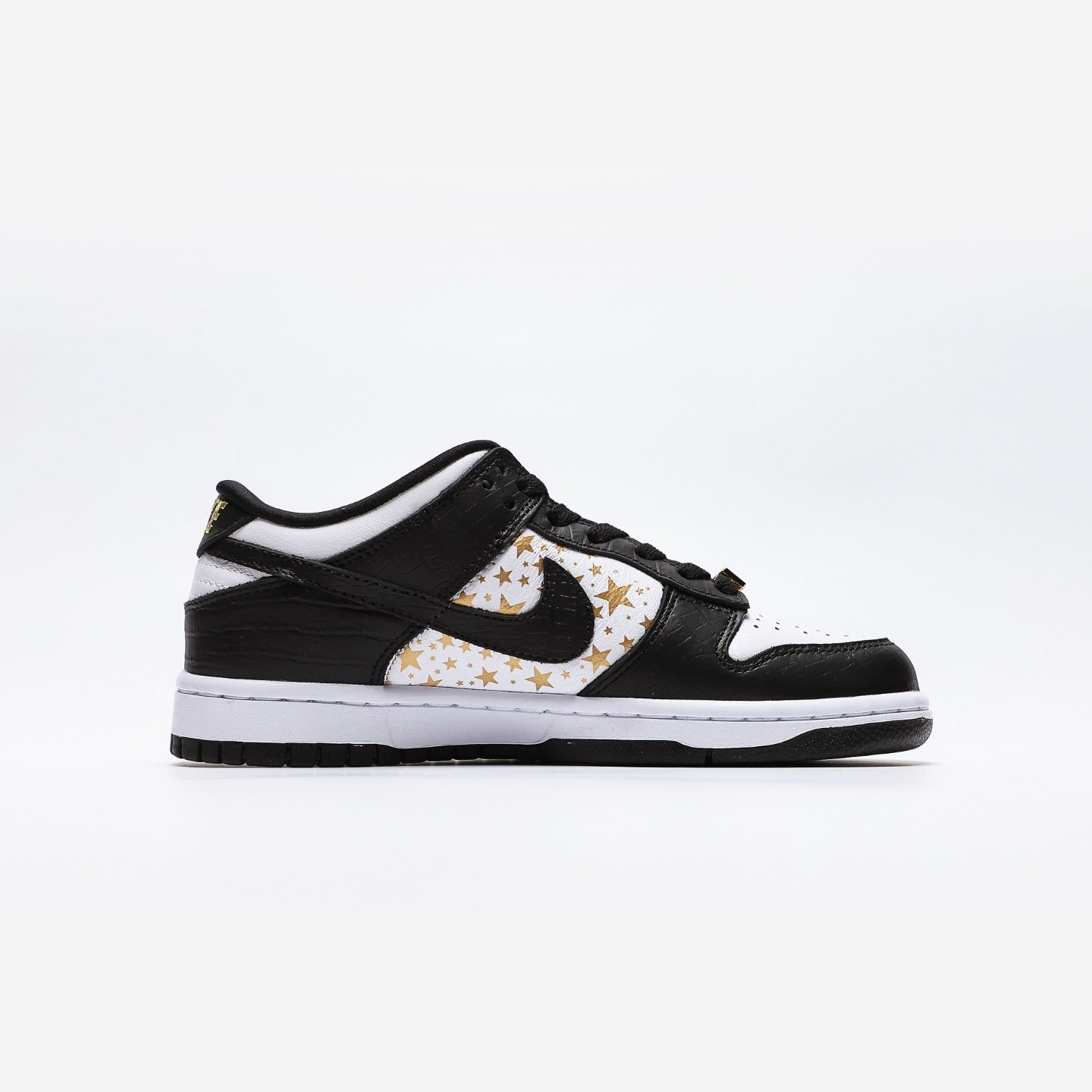 Nike SB Dunk Low x Supreme Stars Black - Urbanize Streetwear