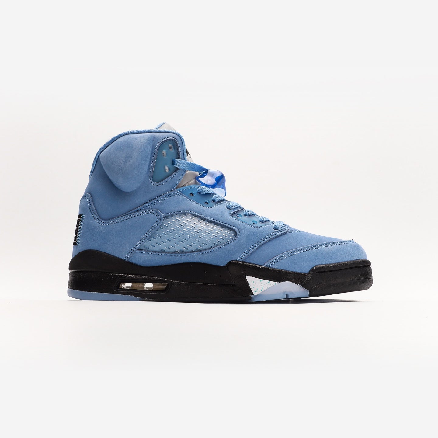 Air Jordan 5 Retro UNC University Blue - Urbanize Streetwear