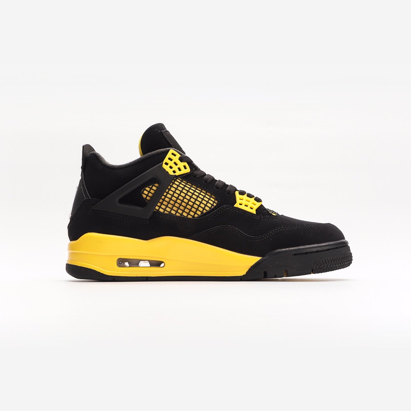 Air Jordan 4 Retro Thunder - Urbanize Streetwear