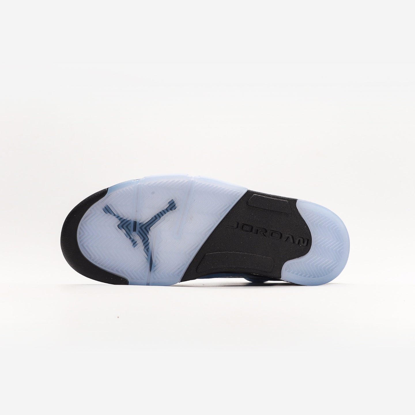 Air Jordan 5 Retro UNC University Blue - Urbanize Streetwear