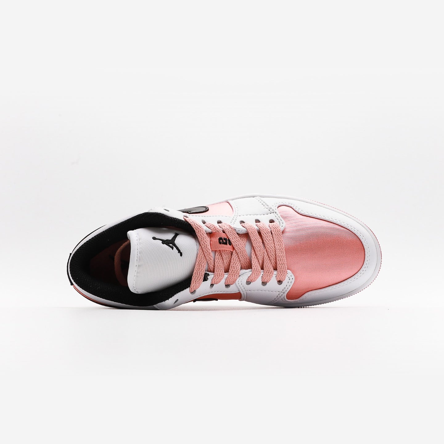 Air Jordan 1 Low White Light Madder Root (W) - Urbanize Streetwear