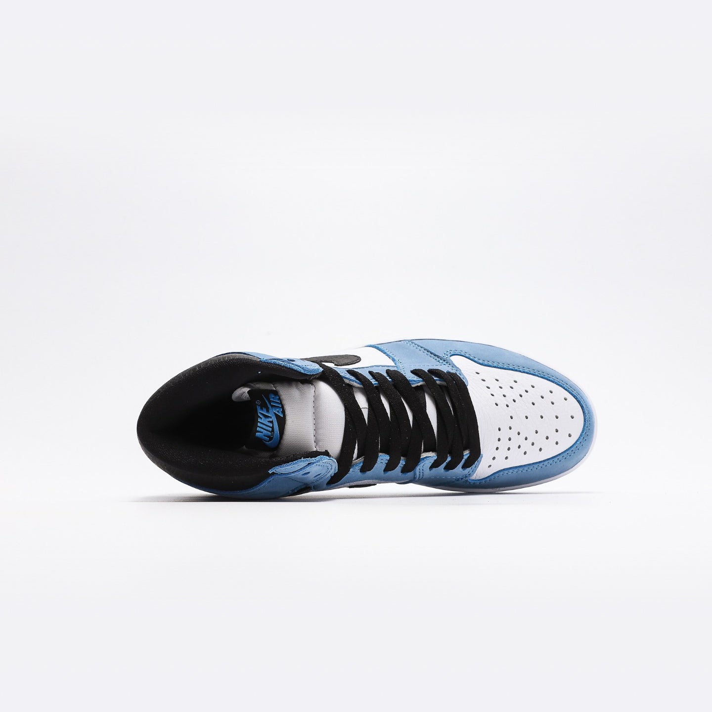 Nike Air Jordan 1 Retro High “University Blue”