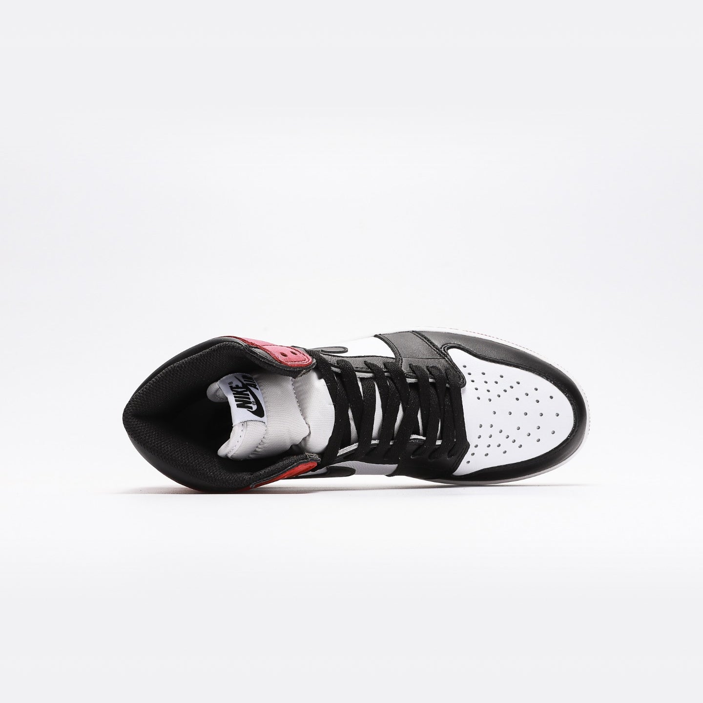 Air Jordan 1 Retro High Black Toe - Urbanize Streetwear