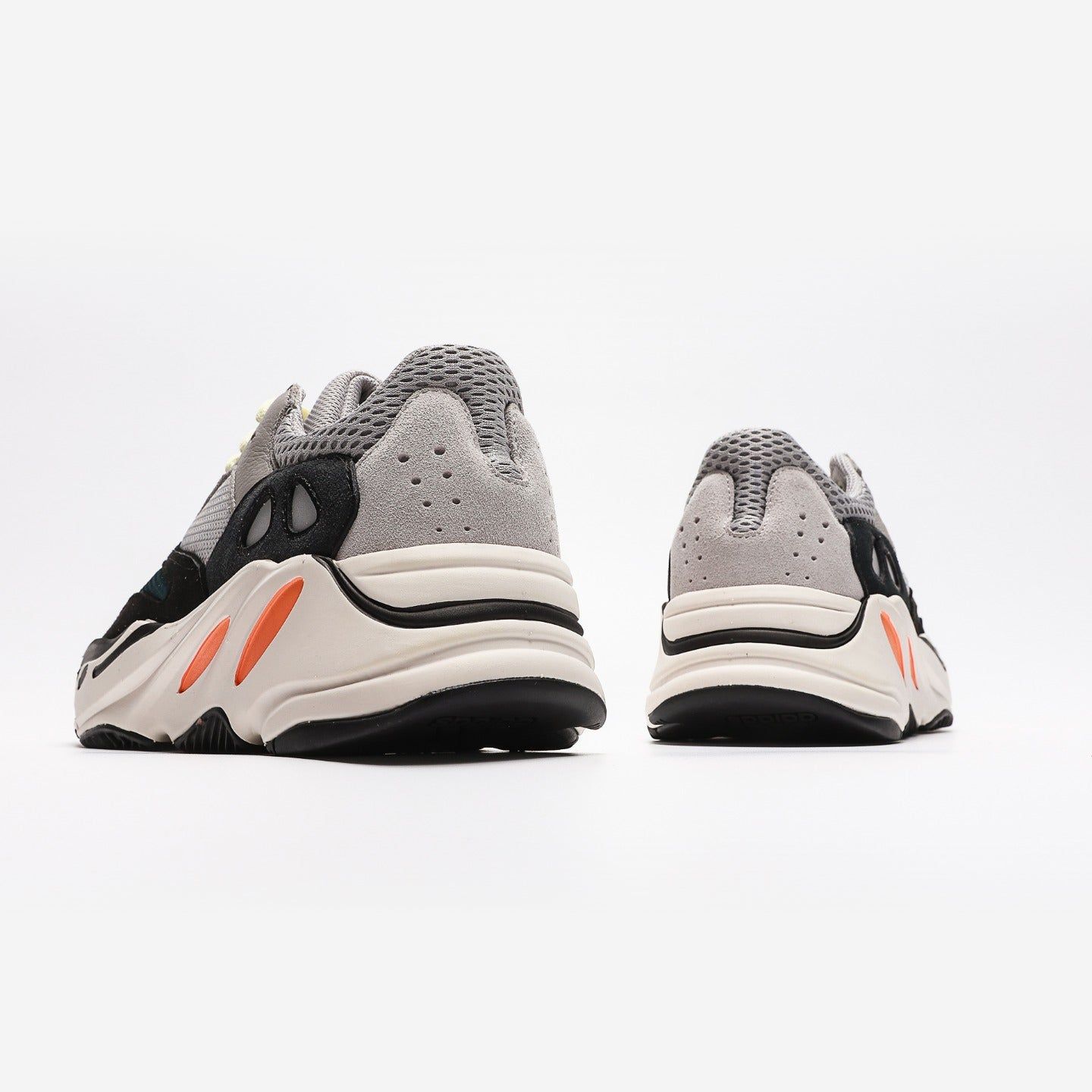 Yeezy Boost 700 Wave Runner - Urbanize Streetwear