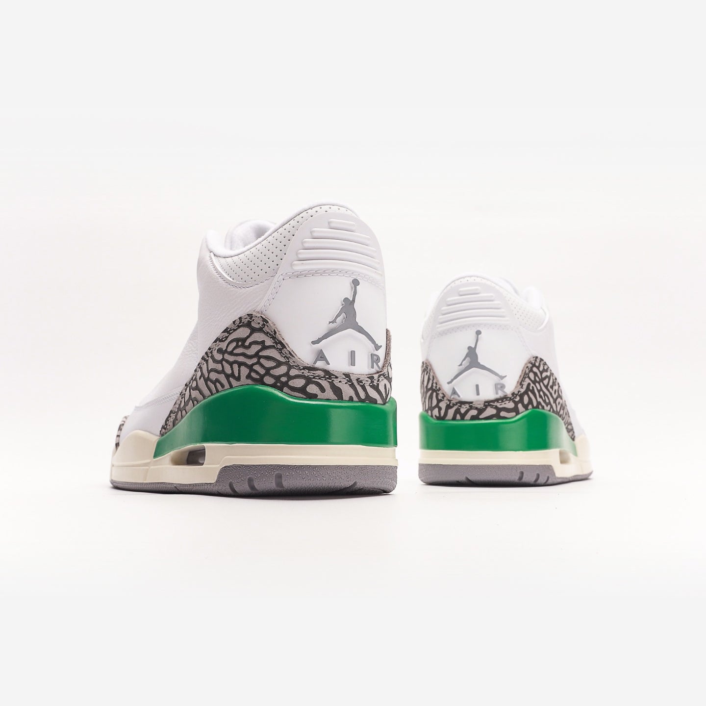 Air Jordan 3 Retro Lucky Green (W) - Urbanize Streetwear